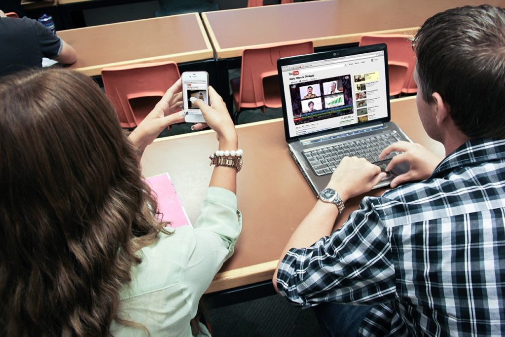 Live Streaming as a cost effective business tool – Time to go live!